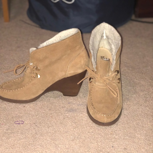 Brand name clothes - Picture 1 of 8